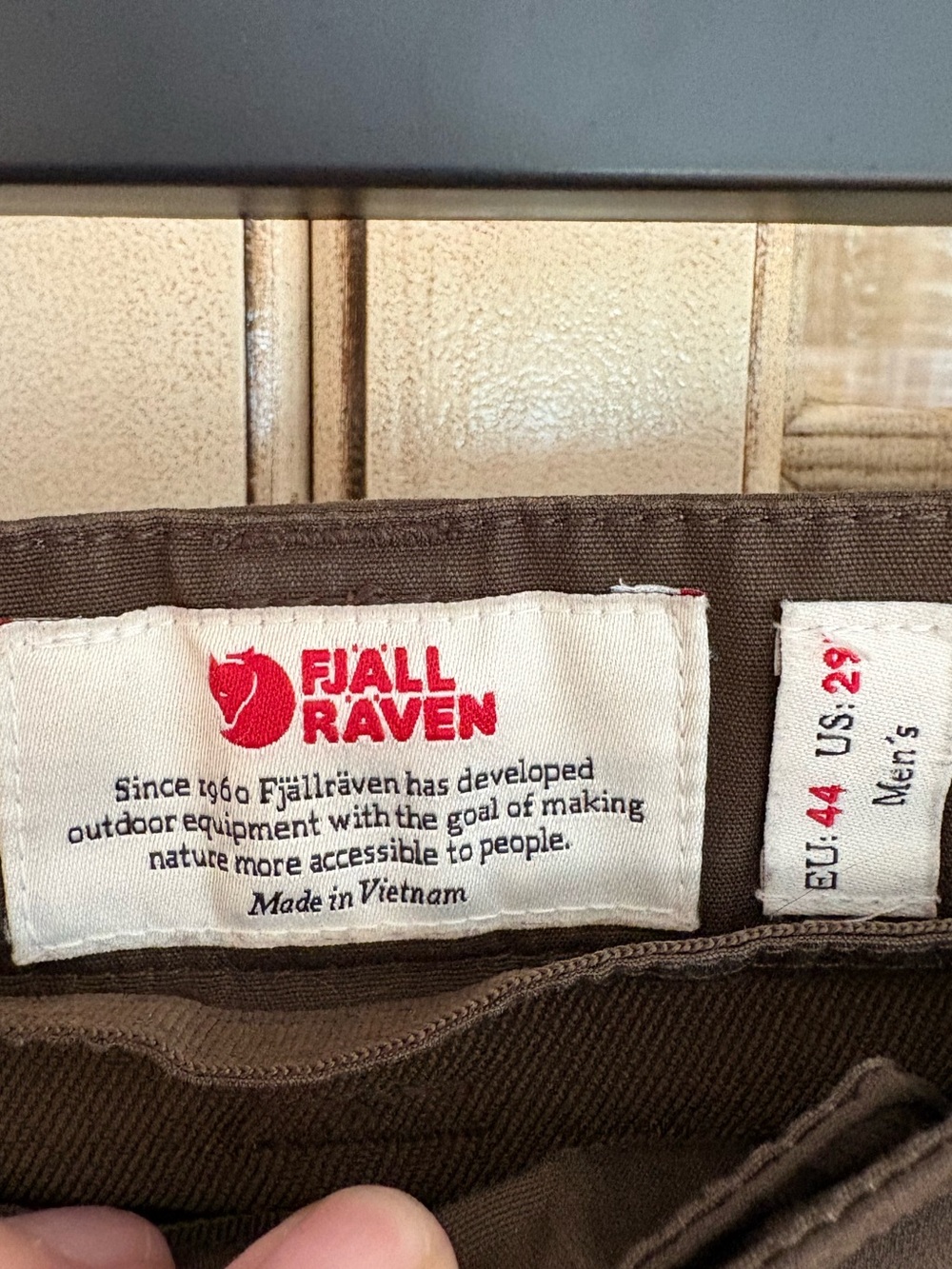 Fjallraven Brown G-1000 Men's Cargo Shorts - Picture 2 of 10